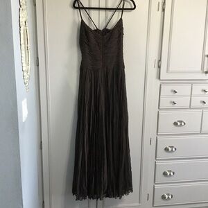 CARMEN MARC VALVO COLLECTION 100% Silk Flowy Pleated Maxi Dress 14